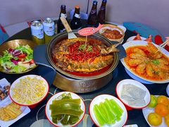 -辣尚瘾·烤鱼·新川菜(牡丹园直营店)