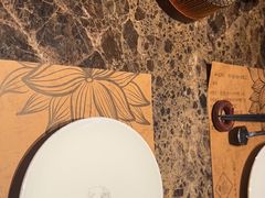 -宇安泰料(龙湖天街黑金店)