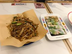 -赵财财·肠粉·煲仔饭(华润万象城店)