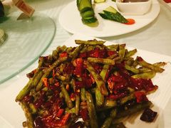 -湖庭壹品鸭王·传统北京烤鸭·别墅私房菜·庭院宵夜(江宁店)