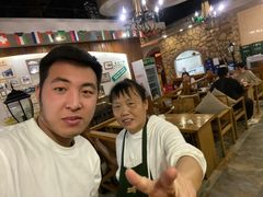 -好伦哥(温都水城店)