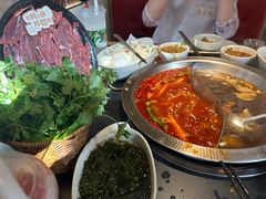 -廖掌柜·重庆鲜货火锅(上海首店)