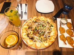 果木香风味烤鸭比萨-必胜客(中大银泰店)
