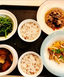 -拾玥国际月子会所(凯宾斯基店)