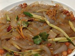 -玺炖·中国铁锅炖(虹桥天街店)