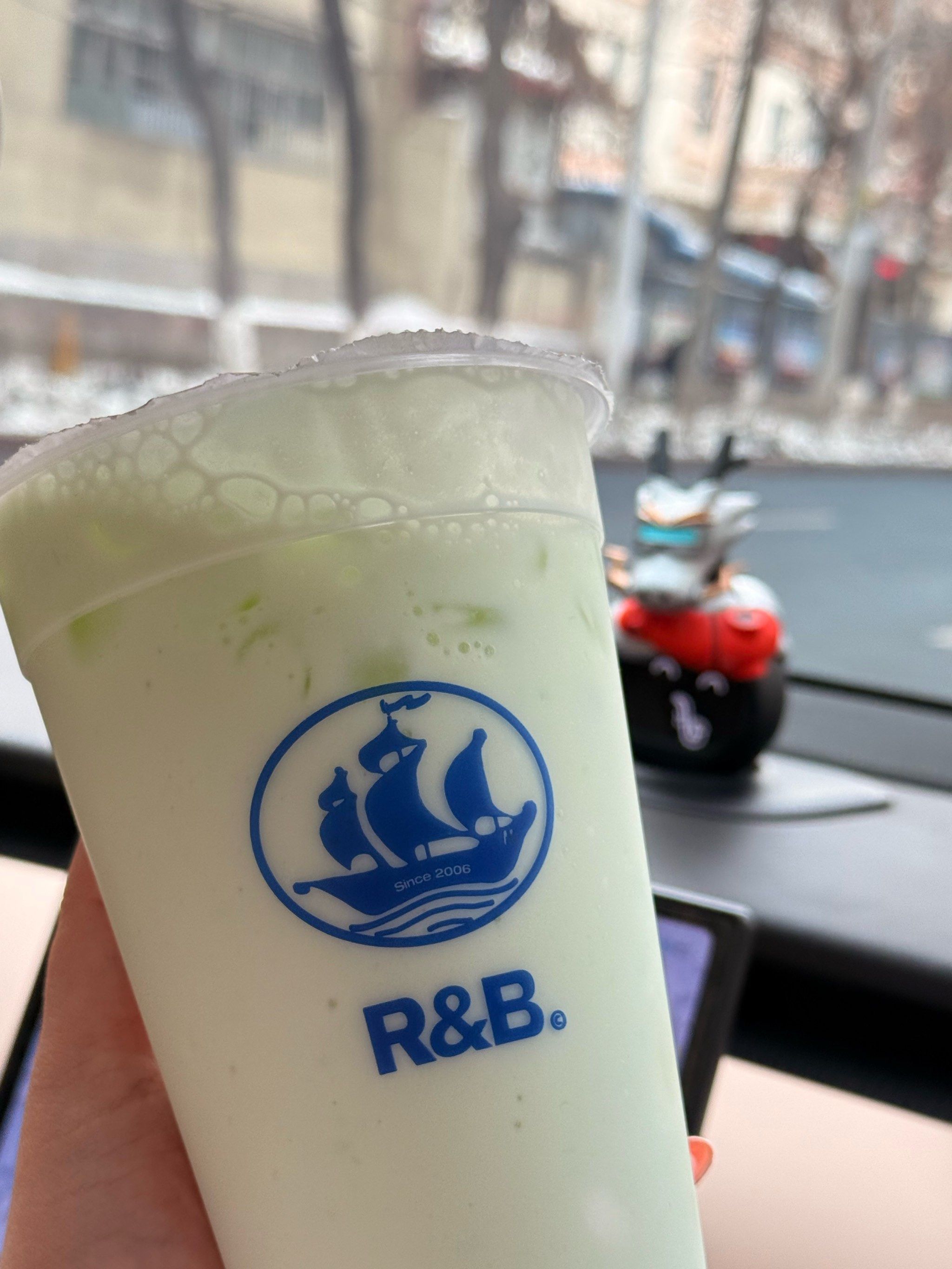 生姜人嘴是真的严,这么好喝的 rb 酸奶居然只在新疆有!