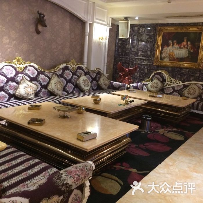 诗瑞娜酒吧阿九           诗瑞娜酒吧阿九           宁波