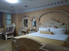 -南洋冠盛酒店(广州天河公园地铁站店)