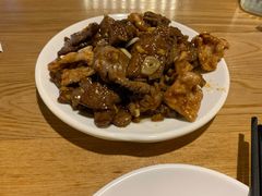 传统老爆三-陈傻子餐厅(世纪都会店)