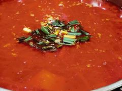 -黄利砖万峰林布依特色酸笋牛肉馆