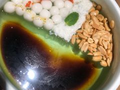 -吃饭皇帝大土家民族菜(正大广场店)