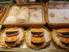 -小小集渔·泰式大排档(太古里香槟店)