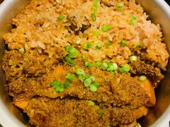 -有红鸡毛店·川菜(建设路店)