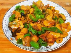 -老三样·美食研究中心(世贸路店)