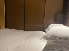 -中山利和希尔顿酒店