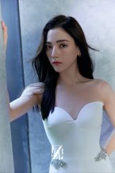 -Renee芮亦婚纱(原丽莎)