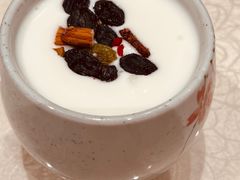 果仁酸奶-西域盛宴烧烤新疆菜清真餐厅(古美店)