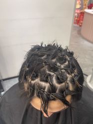-Mentor Hair Salon