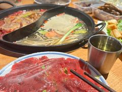 -三个四川人火锅(华联商厦店)