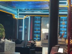 -屋有岛沉浸游戏旗舰店(中山公园店)