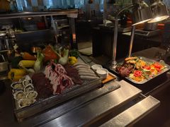 -圣丰索菲特·2 On 988 Café 自助餐厅