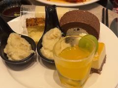 -东方红海鲜百汇(国际大厦店)