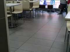 -华莱士·全鸡汉堡(湛江新华店)