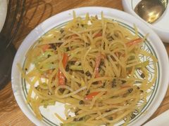 -云海肴汽锅鸡·云南小炒(曲江大悦城店)