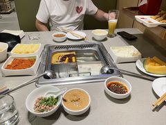 -海底捞火锅(宝龙广场夜宵主题店)