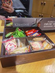 -时尚殿堂明星门店