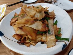 腊味炒豆丝-董厨煨汤馆(车站路店)