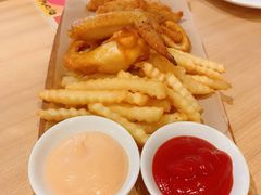 -必胜客(中大银泰店)