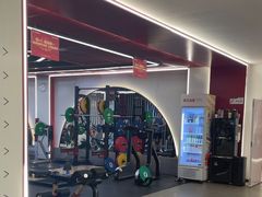 -英派斯健身旗舰店(海信国际中心馆)