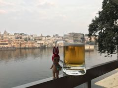 -Lake Shore Hotel & Restaurant