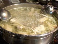 -胡须佬鸡煲四季火锅店(石厦西村直营店)