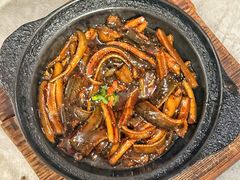 小煲鳝丝-洪齐林老镇