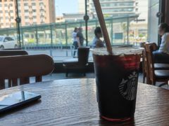 -星巴克臻选(呼和浩特维多利摩尔城店)