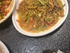 -万重锦·人文川菜馆(骡马市店)