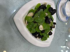 -六和聚传统烤鸭.天津菜(和平店)