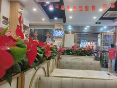 -江城燕子大排档(江汉路步行街店)