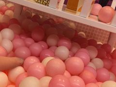 -范特西FANTASY量贩式KTV(民主广场店)