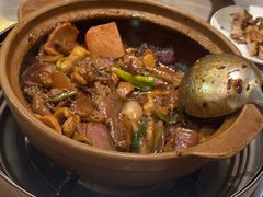 -胡须佬鸡煲四季火锅店(石厦西村直营店)