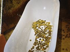 -不可思议减压馆·解压博物馆·摔碗发泄·团建定制