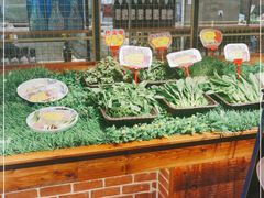 -宝燕海货工场(长江国际店)