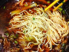 -万记麻辣烫国展总店