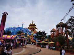 -七彩云南欢乐世界