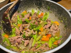 猫儿山的小黄牛-吃饭皇帝大土家民族菜(正大广场店)