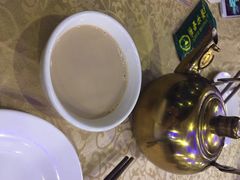 -维吾尔餐厅(宜山路店)