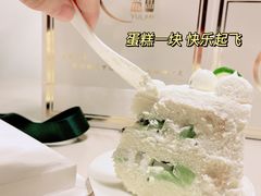 -山与蓝·轻糖鲜果蛋糕(勒泰店)