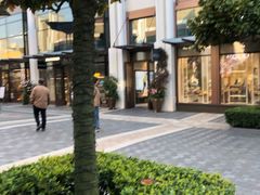 -比斯特上海购物村精品奥特莱斯